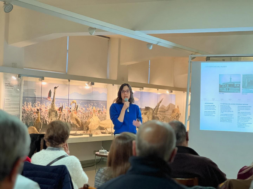 imagen Docentes y estudiantes de la Facultad participan de una exposición en el Museo Moyano