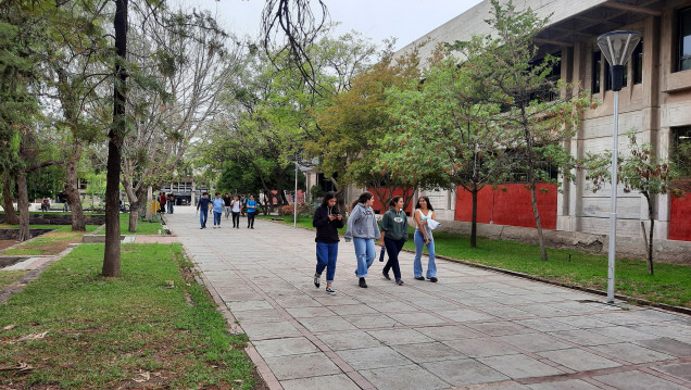 imagen Inscripciones al quinto llamado de mesas de exámenes ordinarias