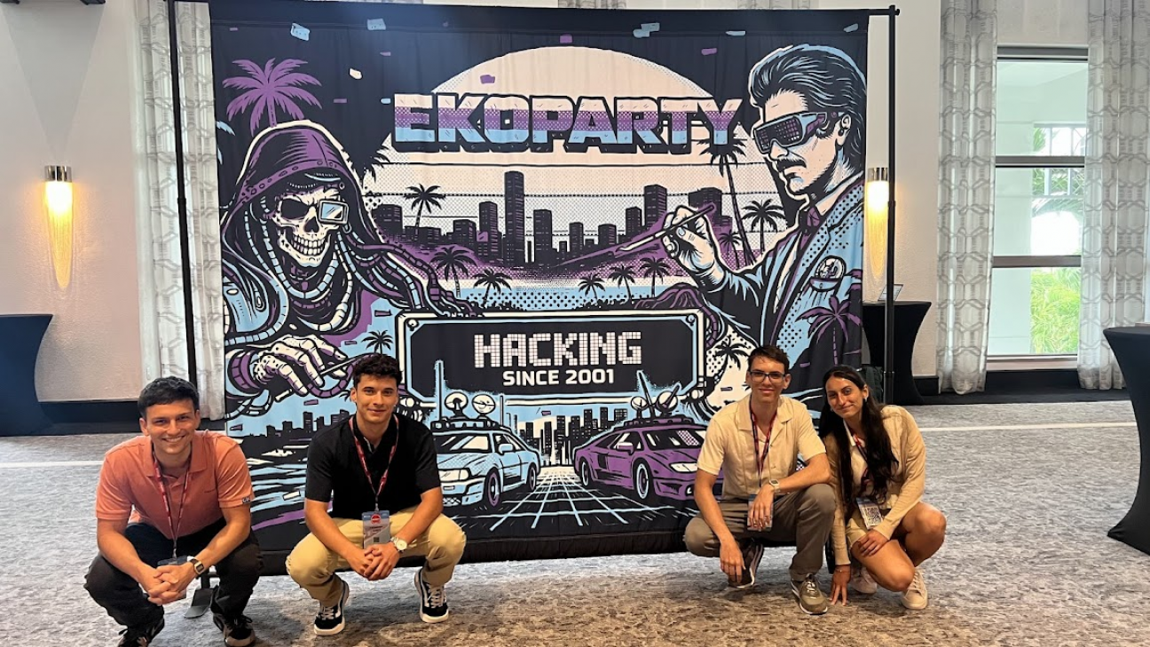 imagen Estudiantes de Ciencias de la Computación presentaron proyecto de ciberseguridad en Ekoparty Miami 2026