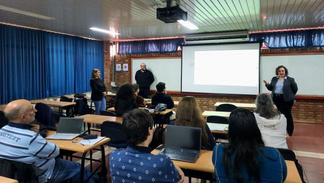 imagen Se realizó el encuentro presencial del Ateneo Didáctico "Laboratorio de Prácticas Pedagógicas de la Facultad de Ingeniería"