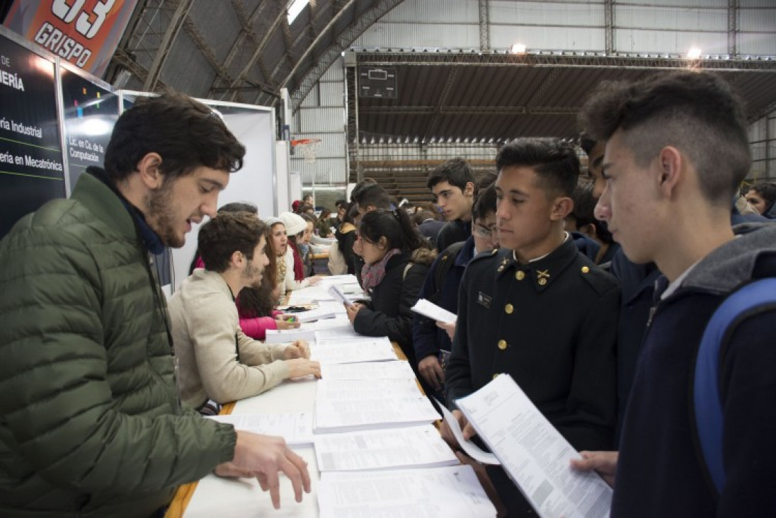 imagen Abre convocatoria de becas para ser informadores/as de la Expo Educativa Mendoza 2023