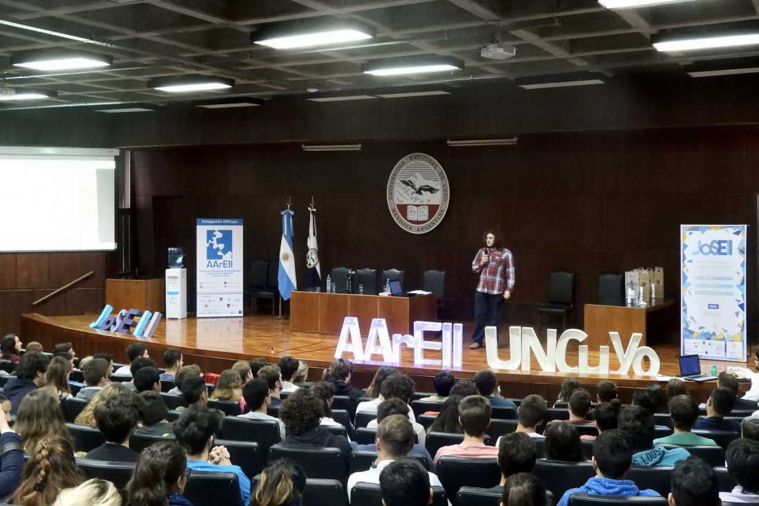 imagen Se invitó a estudiantes de Industrial a participar de actividades extracurriculares