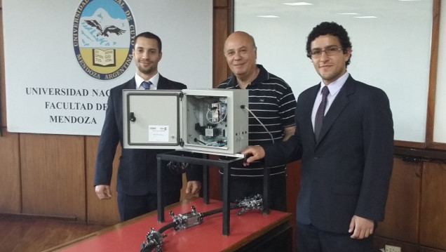 imagen Estudiantes de Mecatrónica realizaron un robot explorador de tuberías de petróleo