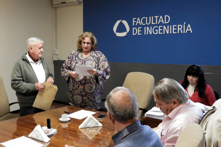 imagen Jorge Fuentes Berazategui obtuvo el título de Profesor Consulto de la UNCuyo