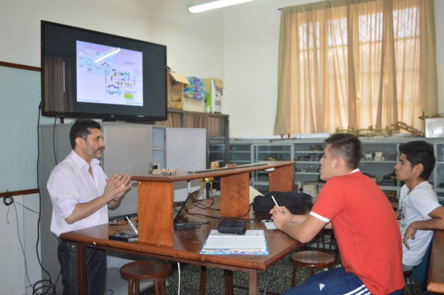 imagen Movilidad docente: Profesor de la Facultad fue invitado a dar un curso en Bolivia