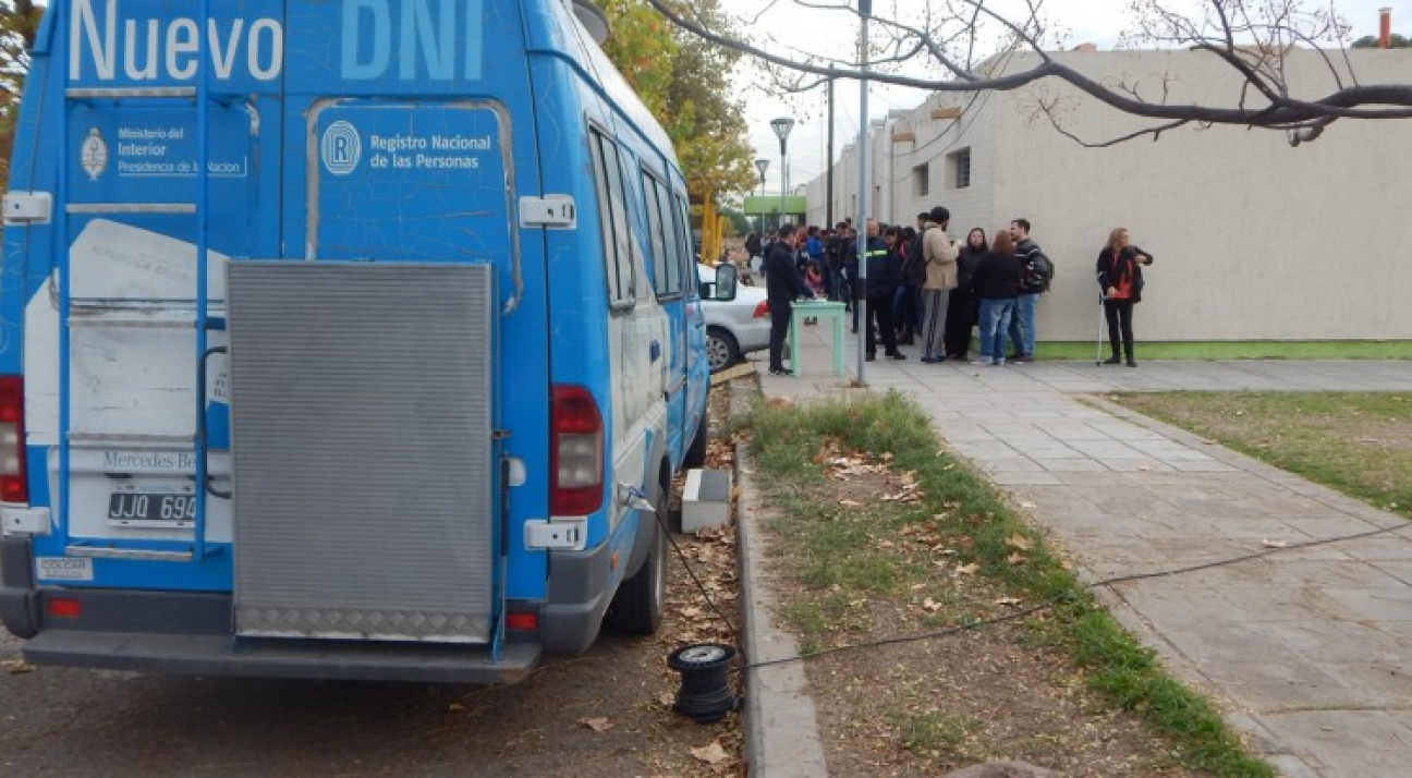 imagen Los servicios de "La Provincia en tu barrio" llegan a la UNCUYO