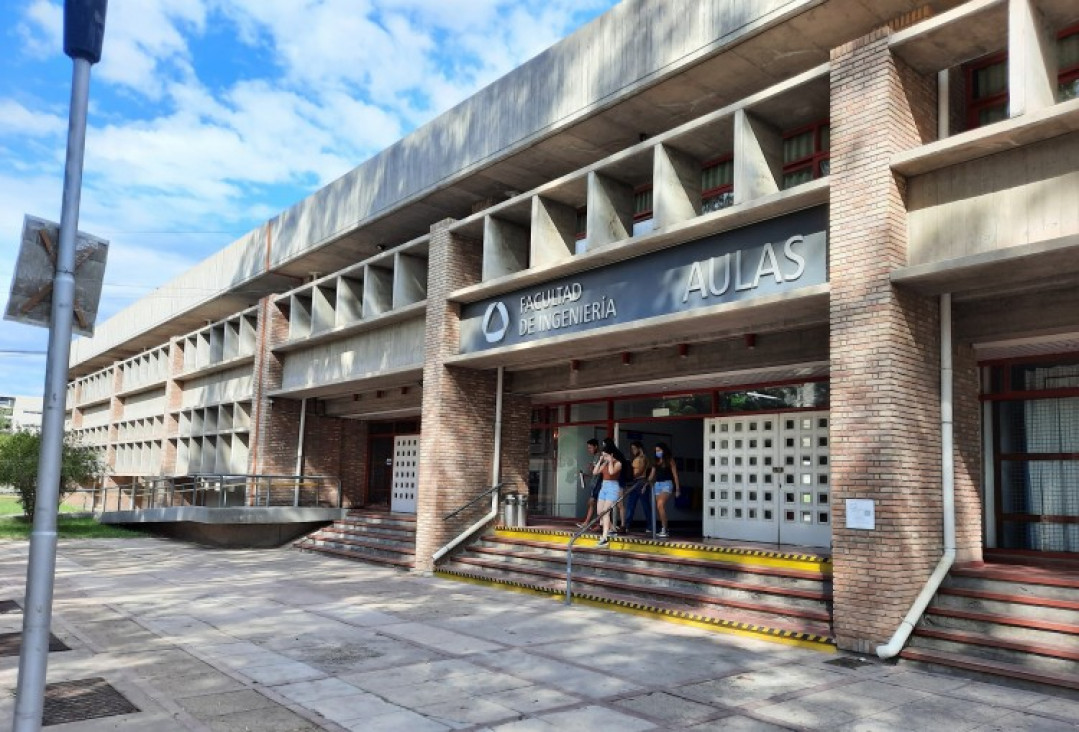 imagen Se extiende la suspensión de actividades por viento Zonda para el turno tarde