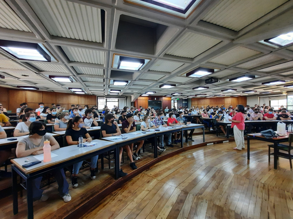 imagen Más de mil aspirantes a ingresar a la Facultad rindieron su primer examen